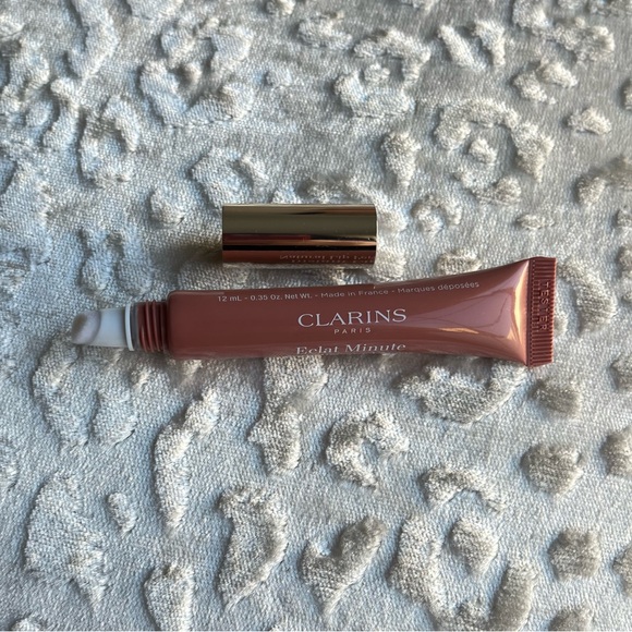 Clarins Lip Perfector Rosewood - Picture 3 of 3